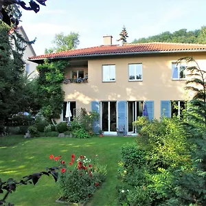 Am Dresdner Elbhang Apartment